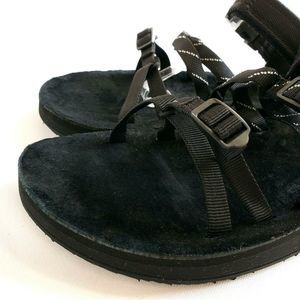 teva emmi sandal
